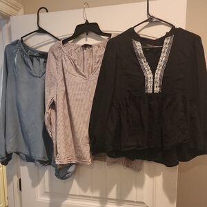 Banana Republic Women's Blouses - Blue, Striped, Black